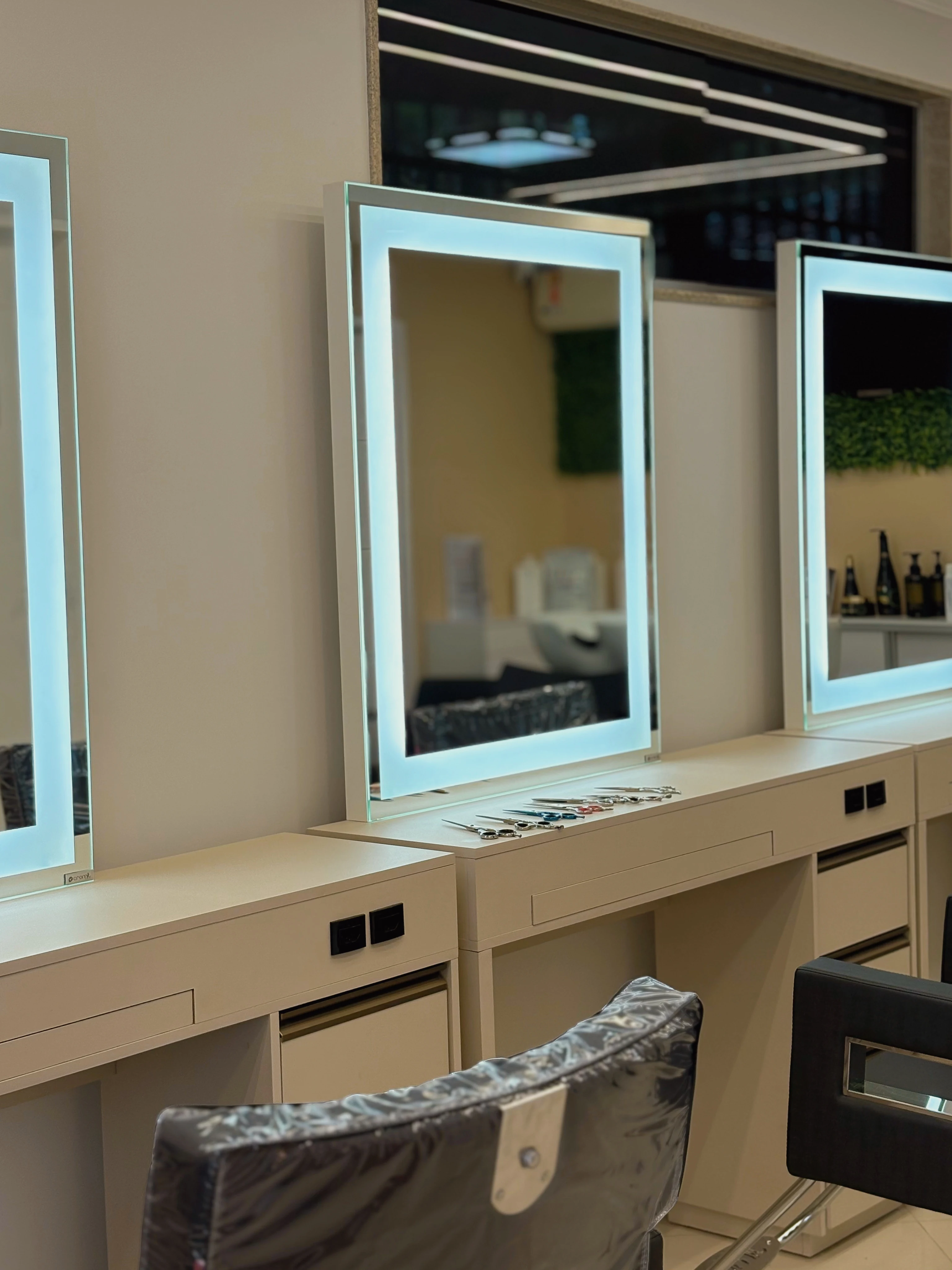 Estações e espelhos do Studio